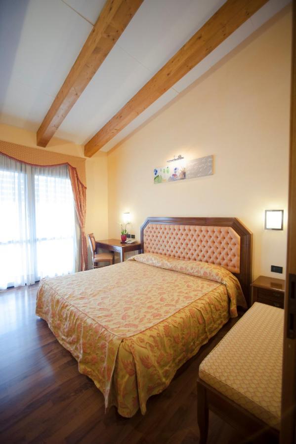Hotel Regio Rubiera Camera foto