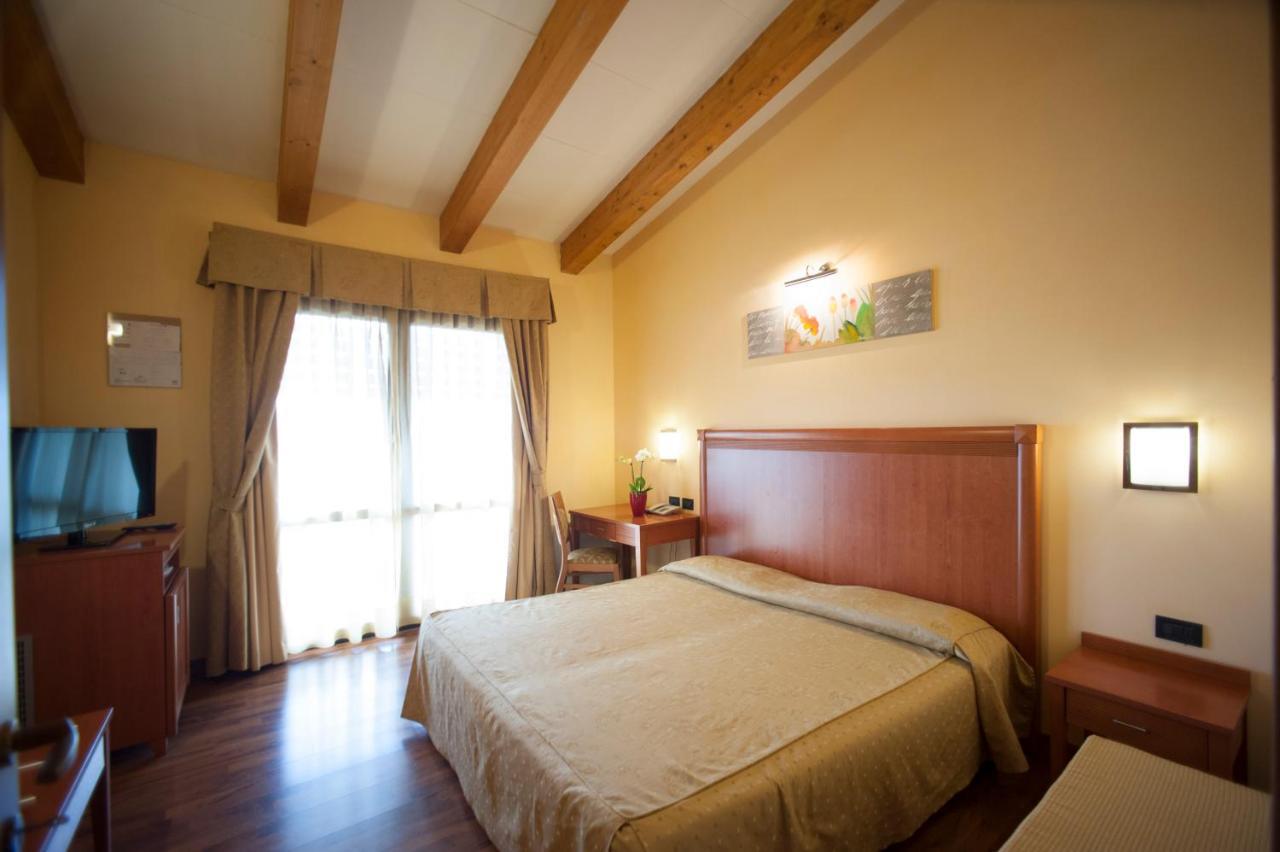 Hotel Regio Rubiera Camera foto